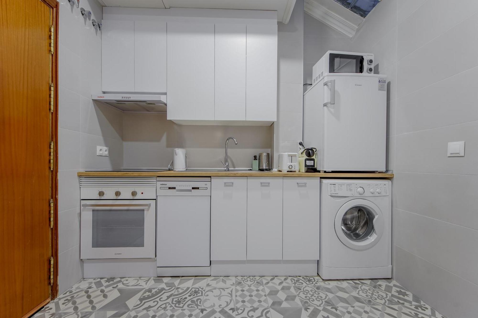 Ny Style Apt 5P En San Mateo Centro Chueca-Malasana E1 Мадрид Екстериор снимка
